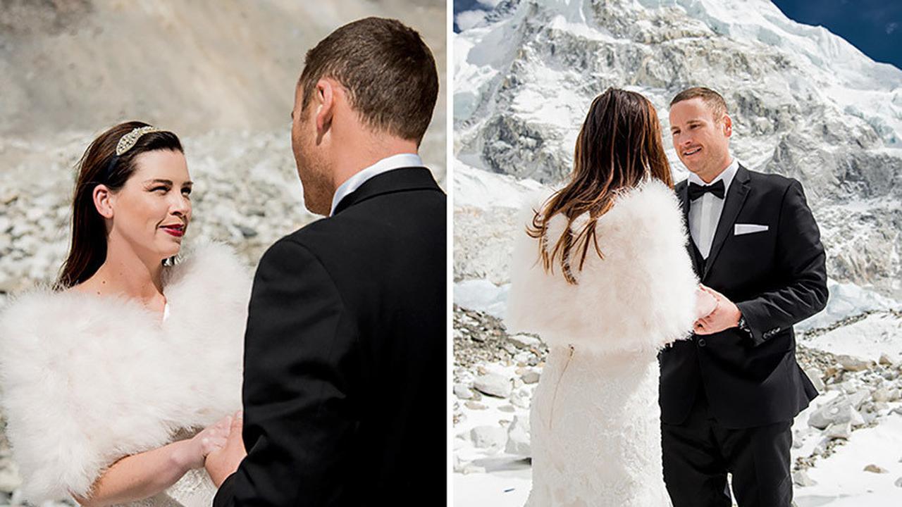 Menikah di Atas Puncak Tertinggi