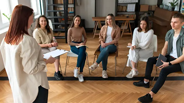 5 Pertanda Kamu Punya Daya Tarik Alami yang Memikat Orang Lain - 3