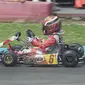 Aksi pembalap muda Qarrar Firhand Ali pada putaran 1 kejurnas Karting Eshark Rok Cup di sirkuit internasional Karting Sentul (istimewa)