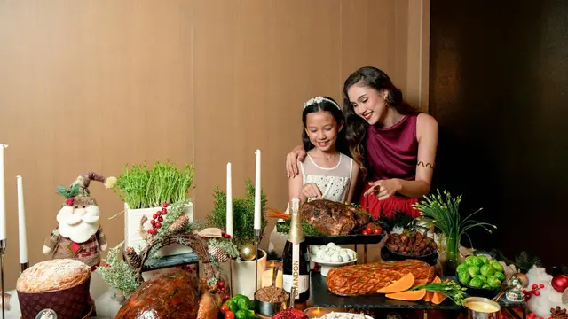 Sambut Natal dan Tahun Baru, The St. Regis Jakarta Suguhkan Perayaan Penuh Cinta dan Tradisi