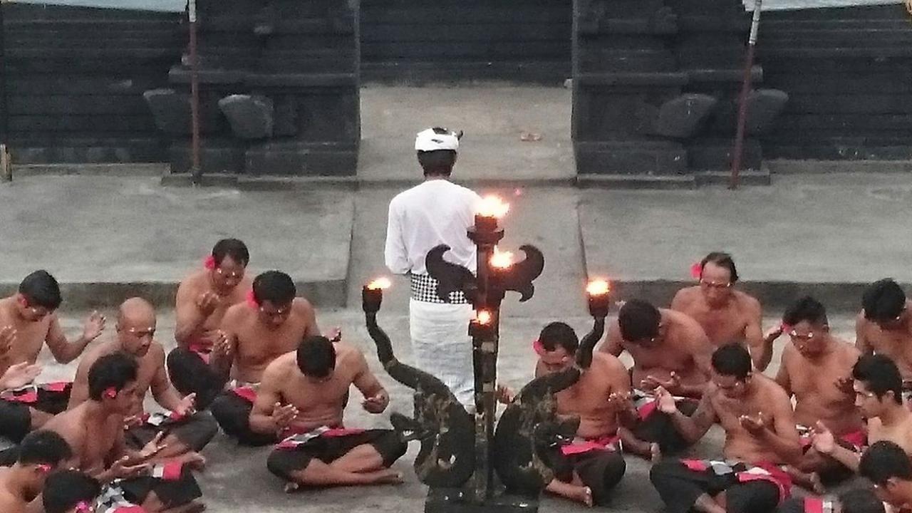 Makna dari Gerakannya