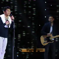 Noah tampil dalam konser untuk mengenang mendiang Rinto Harahap. (Foto: Deki Prayoga/Bintang.com)