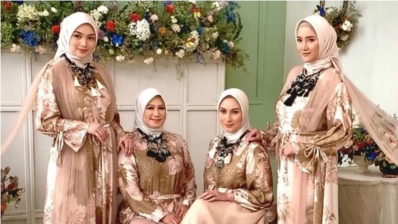 6 Pemotretan Citra Kirana dan Ketiga Kakaknya, Memesona Bak Saudara Kembar