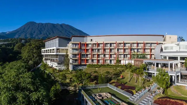 Pesona Alam Resort & Spa