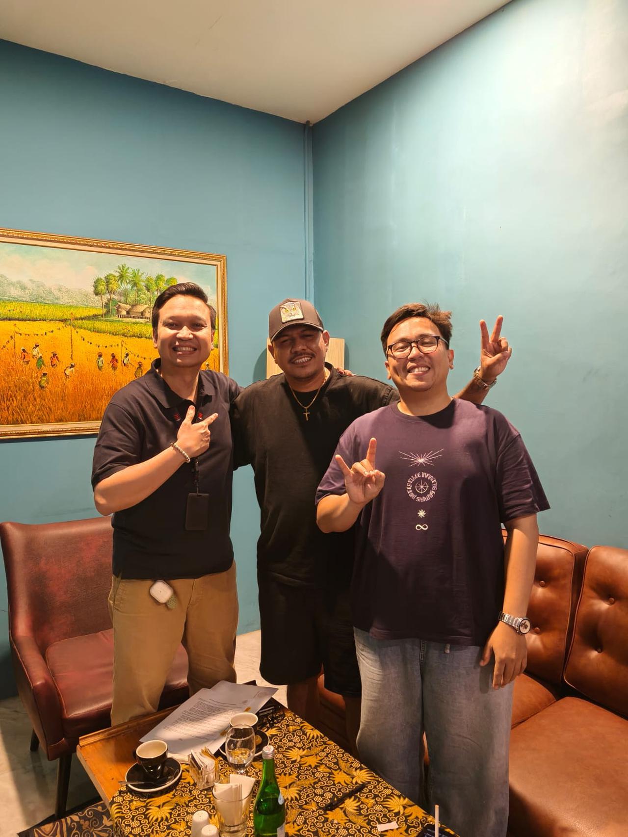 Toton Caribo Naik Level, Siapkan Album Perdana Bareng Sony Music