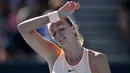 Eskpresi petenis cantik asal Republik Ceska, Petra Kvitova saat melawan petenis Jerman, Andrea Petkovic pada putaran pertama Australia Tebuka di Melbourne, (16/1/2018). (AFP/Saeed Khan)