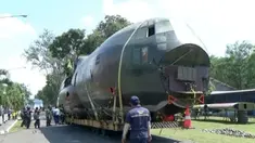 AS memberikan pesawat Hercules ini setelah ditukar dengan pilot Allan J Pope.