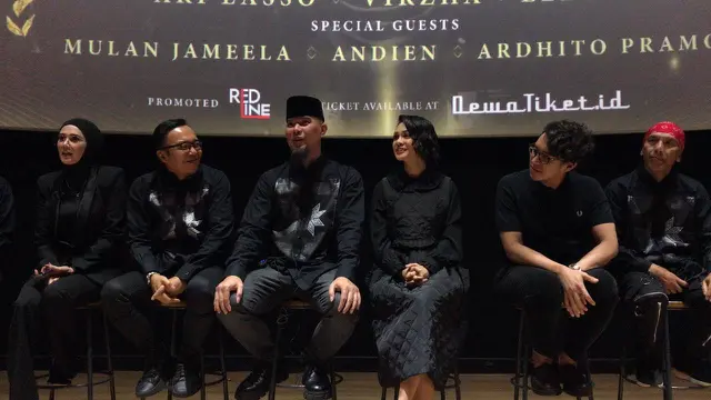 konser bertajuk “A Night At The Orchestra”.