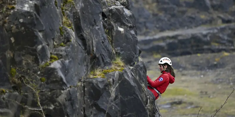 Aksi Kate Middleton Panjat Tebing saat Rayakan HUT ke 60 Penyelamatan Gunung Beacon