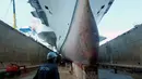 Charles de Gaulle akan menjalani penyempurnaan pada jaringan komputer, peralatan komunikasi, sistem sensor, dan upgrade pada sistem tempurnya di Toulon (17/2). (AFP PHOTO/ BORIS HORVAT)