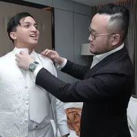 Ge Pamungkas kenakan busana Samuel Wongso (dok istimewa)