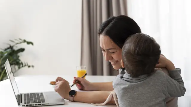 Gaya parenting yang tenang membantu anak lebih fokus