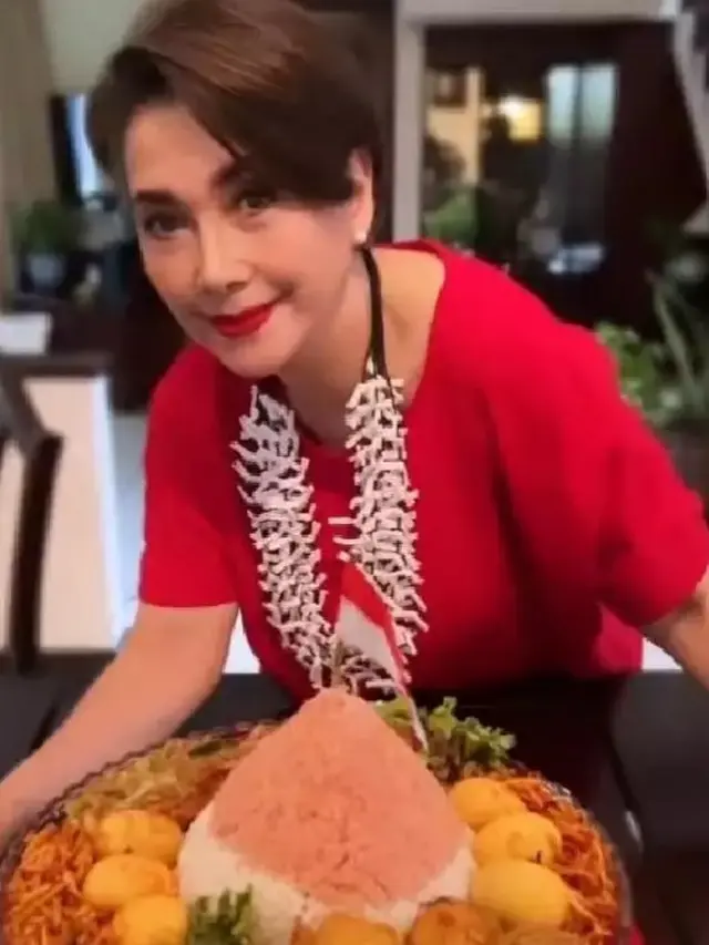 Widyawati tetap cantik sejak muda (Instagram//widyawati_sophiaan)