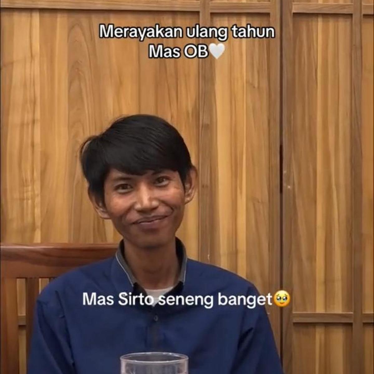 Viral Sekelompok Karyawan Buat Pesta Kejutan Ulang Tahun untuk OB Kantor, Aksinya Tuai Pujian