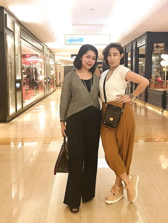 (Instagram/mrsayudewi)