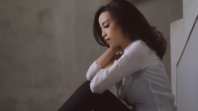 kesepian --- *L6 JANGAN PAKAI*