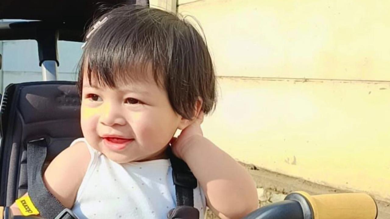 Dapat Julukan Si Pulen, Lily Pamer Pose Gemas yang Bikin Netizen Gemas!