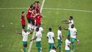 Di leg kedua (30/3/2022) saat Senegal gantian menjamu Mesir laga berakhir 1-0 untuk senegal di waktu normal hingga perpanjangan waktu. Laga pun harus diselesaikan lewat adu penalti. (AP/Stefan Kleinowitz)