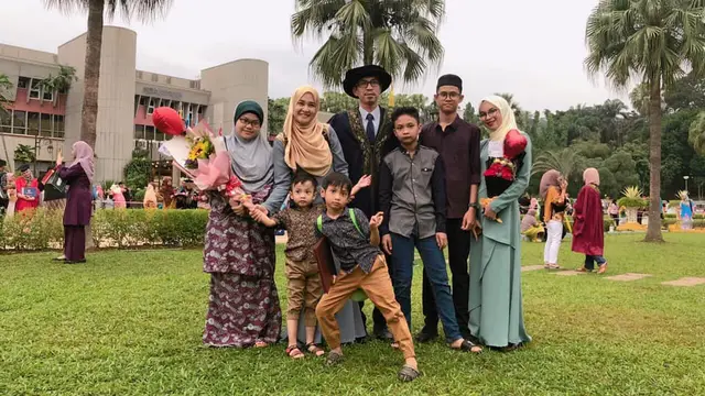 Ahmad Zakimi dan Keluarga