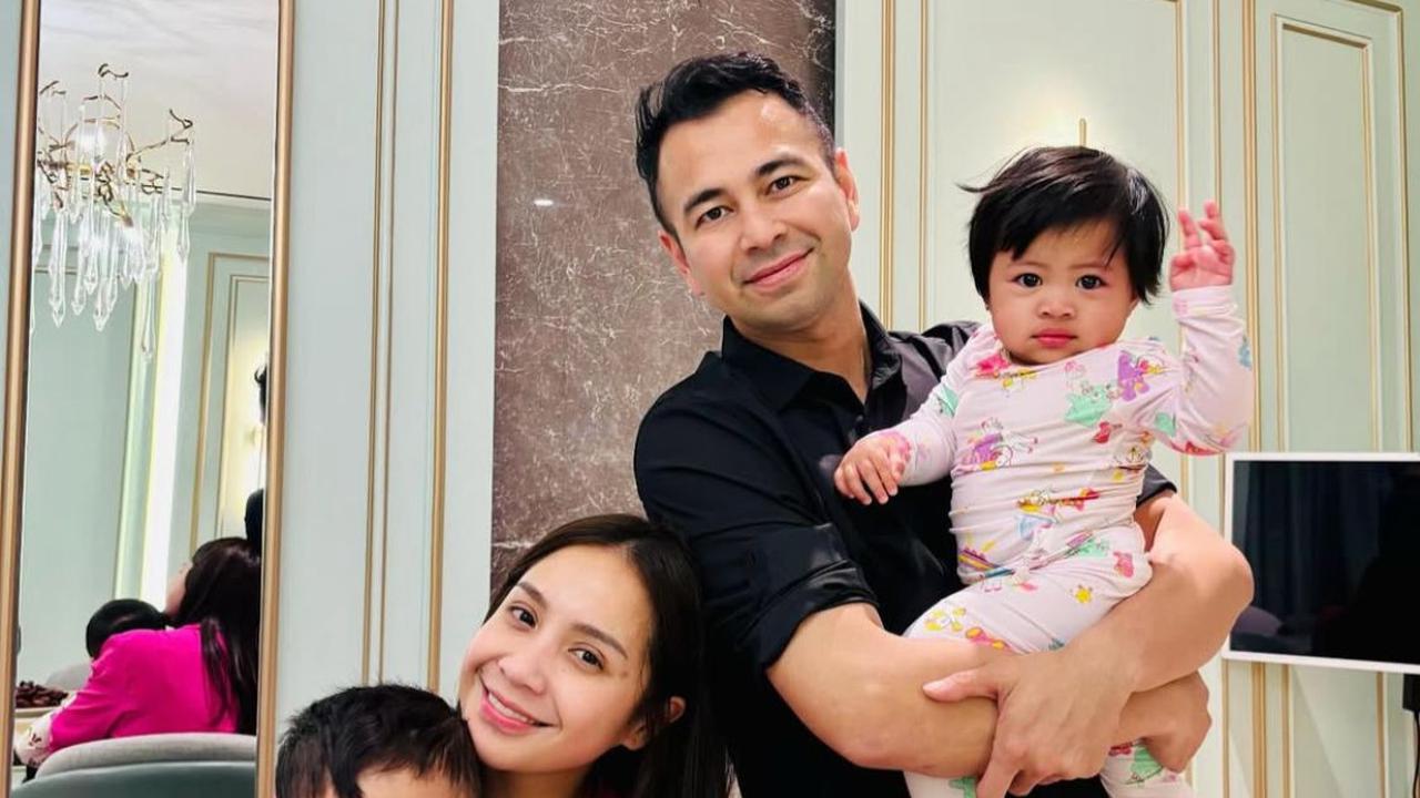 Kebersamaan Raffi Ahmad dan Nagita Slavina Saat Sahur dengan Rayyanza Serta Lily, Momen Penuh Makna