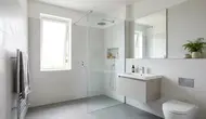 7 Desain Kamar Mandi Tahan Lembap, Solusi Praktis untuk Hunian Modern