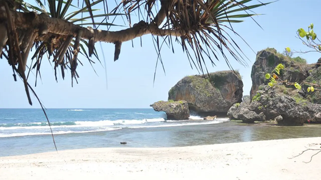 10122013-pantaisiung.jpg