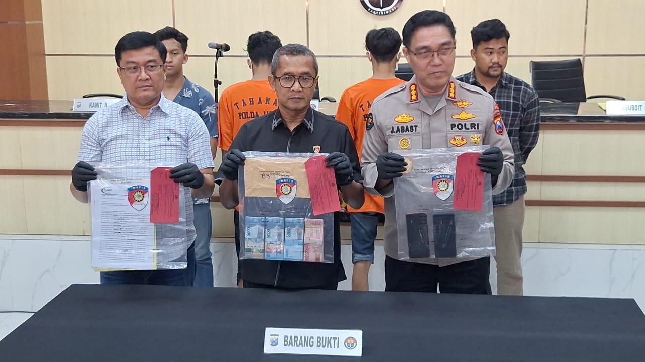 2 Mahasiswa di Surabaya jadi tersangka pemerasan Kadisdik Jatim