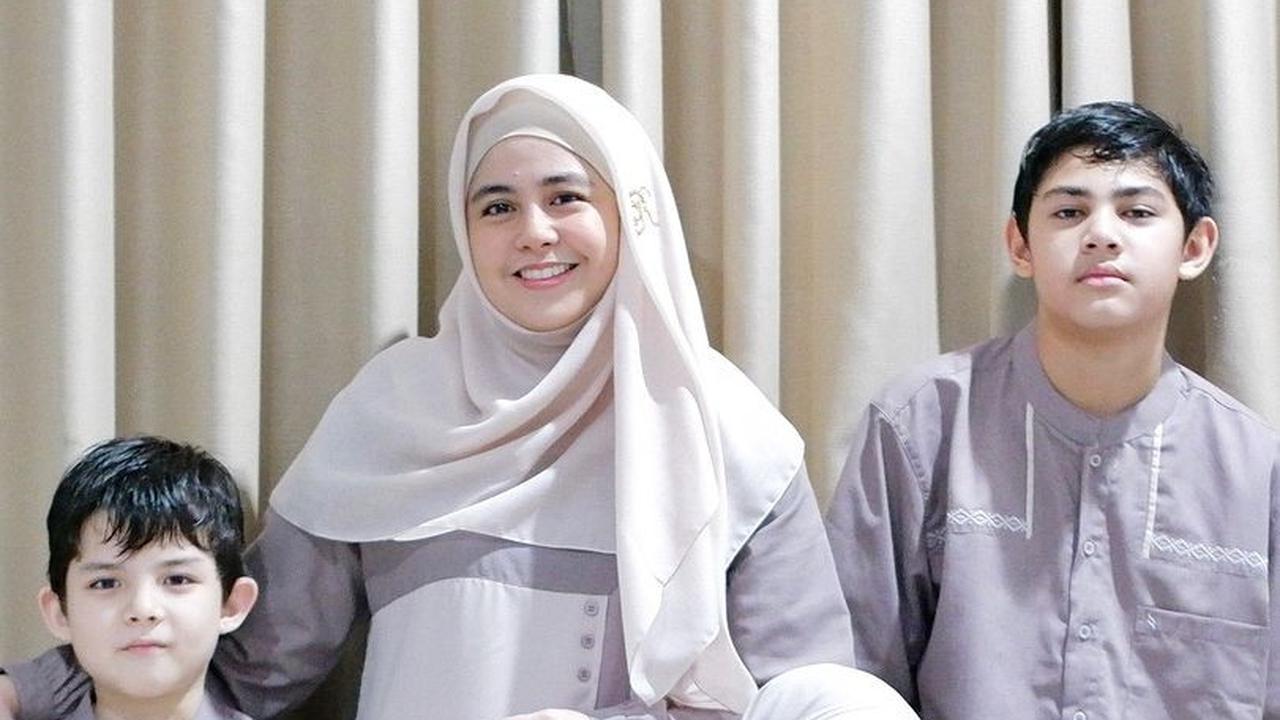 Makin Ganteng, ini Potret Arsen Anak Risty Tagor dan Rifky Balweel Kini Menginjak Usia Remaja