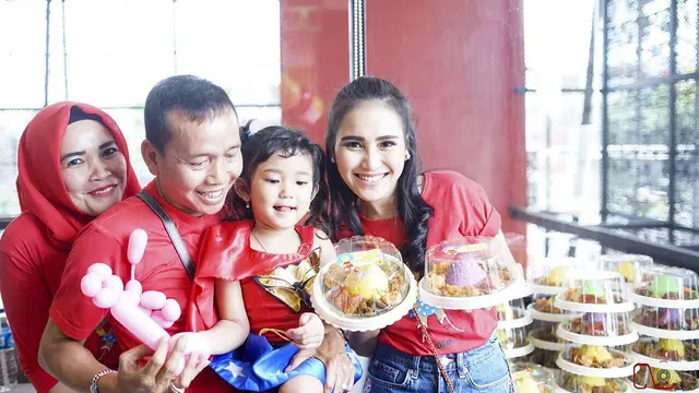 [Bintang] Ayu Ting Ting