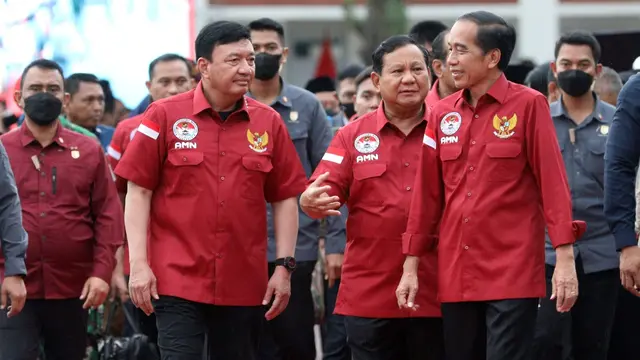 Presiden Joko Widodo (Jokowi) meresmikan Gedung Asrama Mahasiswa Nusantara (AMN) Surabaya pada Selasa (29/11/2022).   Hadir