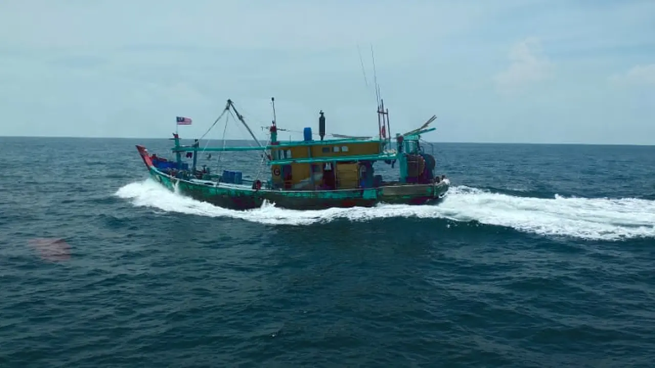 Kapal Pencuri Ikan