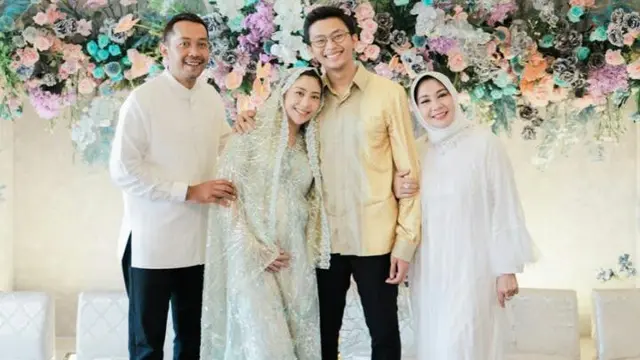 Tak Dihadiri Nikita Willy, Ini 6 Momen Pengajian 4 Bulan Kehamilan Winona Willy