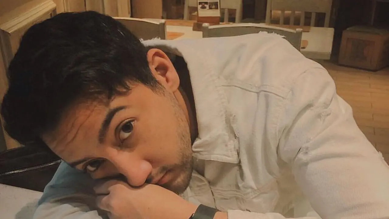 Aron Ashab.