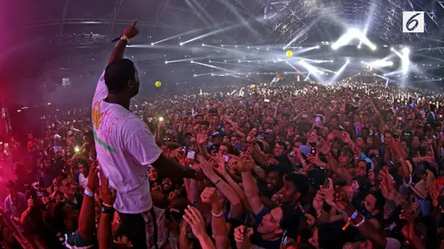 Sederet musisi dunia, seperti Lady Gaga, Drake, Kendrick Lamar, dan DJ Snake menggebrak panggung Coachella.