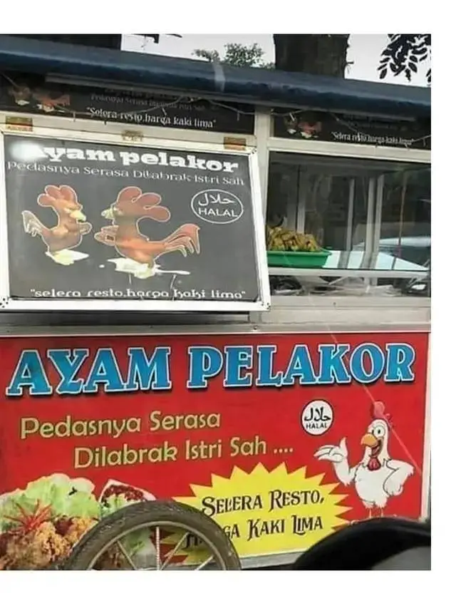 8 Potret Lucu Tempat Jualan Ayam Bakar, Tulisannya Kocak