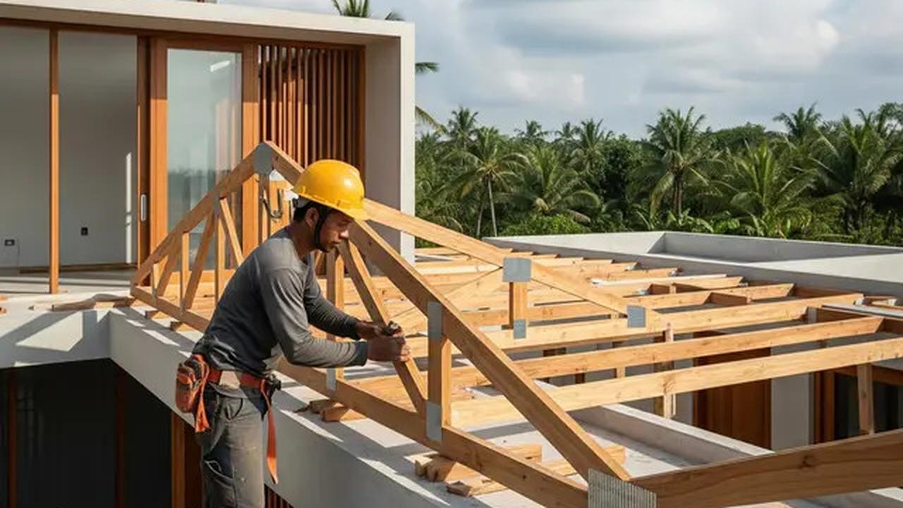 Strategi Bangun Rumah Tanpa Utang, Panduan untuk Gaji Pas-pasan di 2025