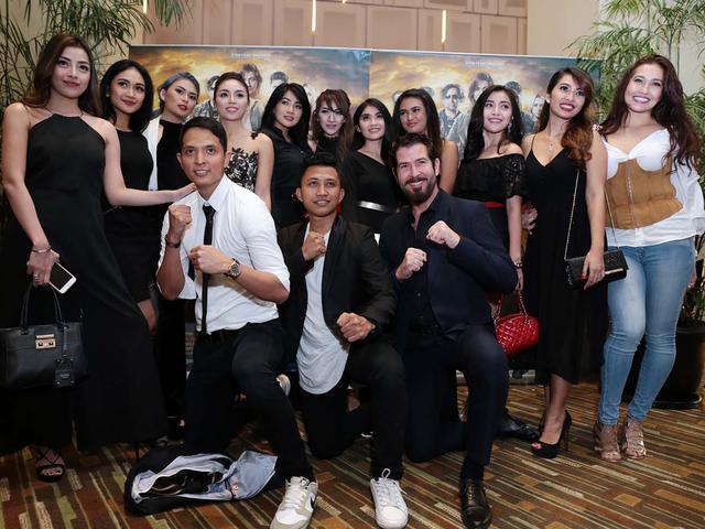 Film Ten The Secret Mission Libatkan 10 Model Seksi News Entertainment Fimela Com