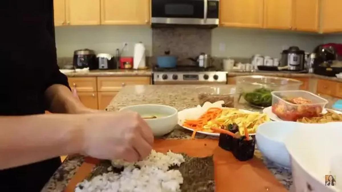 Potret Dapur Mewah di Rumah Mertua Maudy Ayunda dengan Model Klasik Minimalis