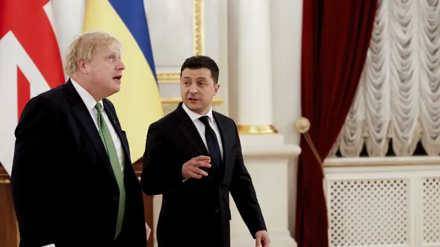 PM Inggris Kunjungi Ukraina di Tengah Ketegangan