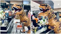 Pria berkostum Dinosaurus (Sumber: Instagram/victorwirawan)