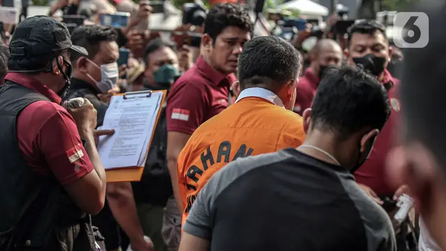 Ferdy Sambo dan Putri Candrawathi Jalani Rekonstruksi Pembunuhan Brigadir J di Rumah Dinas Duren Tiga