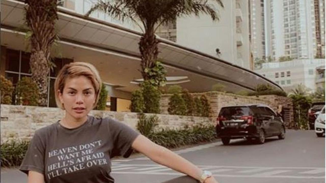 Nikita Mirzani (Foto: Instagram/@nikitamirzanimawardi_17)