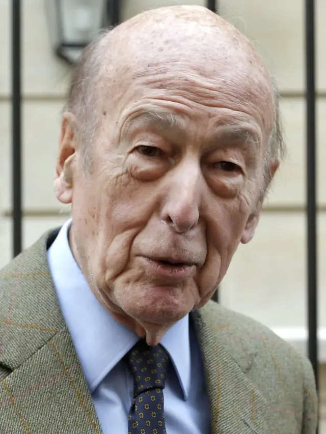 Giscard d'Estaing mantan presiden Prancis meninggal dunia. (AP/Francois Mori)
