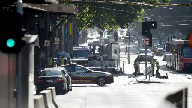 Mobil Tabrak Kerumunan Pejalan Kaki di Melbourne