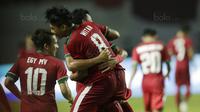 Gelandang Indonesia U-19, Witan Sulaeman, melakukan selebrasi usai mencetak gol ke gawang Thailand di Stadion Wibawa Mukti, Cikarang, Minggu (8/10/2017).Indonesia menang 3-0 atas Thailand. (Bola.com/M Iqbal Ichsan)