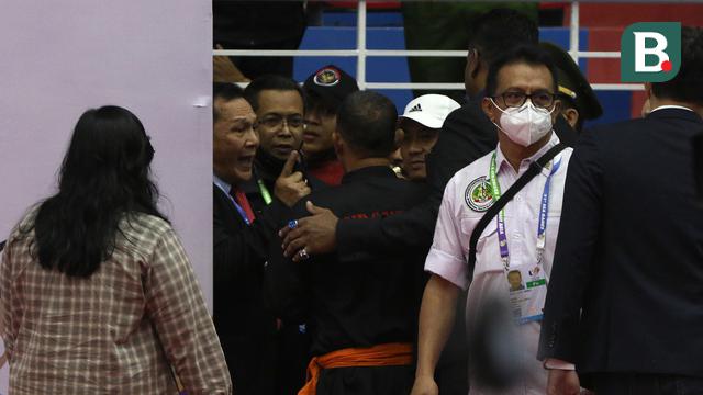 Foto: Ini Dia Momen saat Benny Sumarsono Usir Pelatih Pencak Silat Indonesia di SEA Games 2021