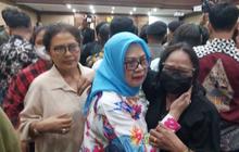 Tangis Keluarga Pecah saat Lihat SYL Divonis 10 Tahun Penjara