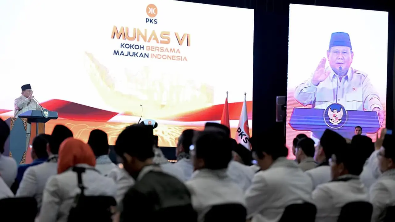 Presiden Prabowo Subianto menghadiri Munas VI PKS, Jakarta pada Senin (29/9/2025).