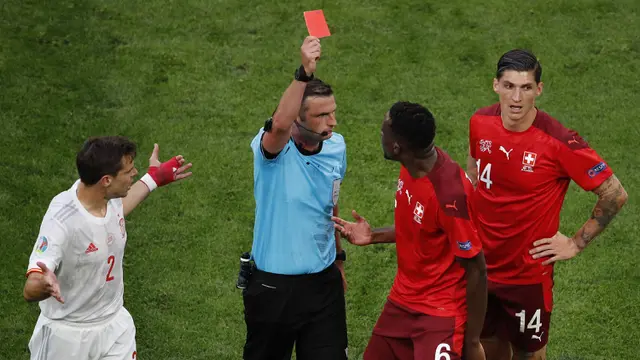 Foto Piala Eropa: Kewalahan Hadapi Swiss hingga Babak Tambahan Adu Pinalti, Spanyol Akhirnya Melenggang ke Babak Semifinal Euro 2020