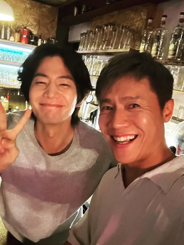 Park Ho San bersama dengan Song Jae Rim
